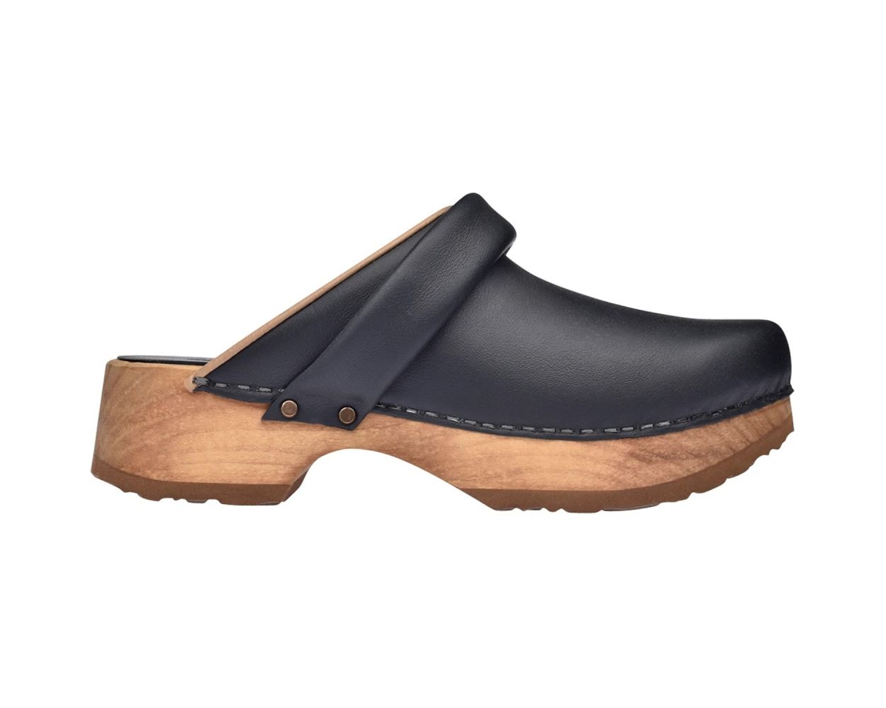 Sanita Chuso Chunky Modern Clog in Black 477495 World of Clogs